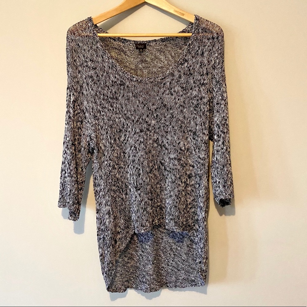 Aritzia T. Babaton linen & silk top